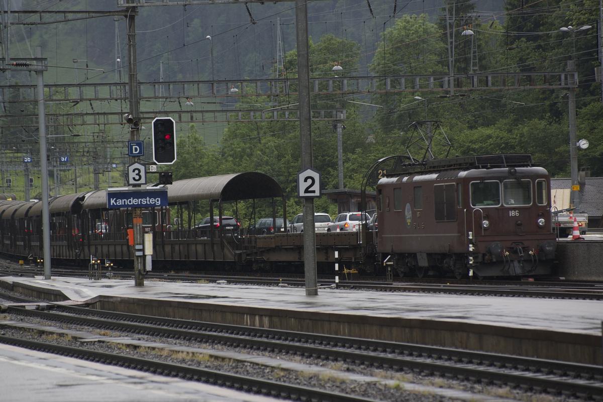 BLS Zug Kandersteg Bahnhof